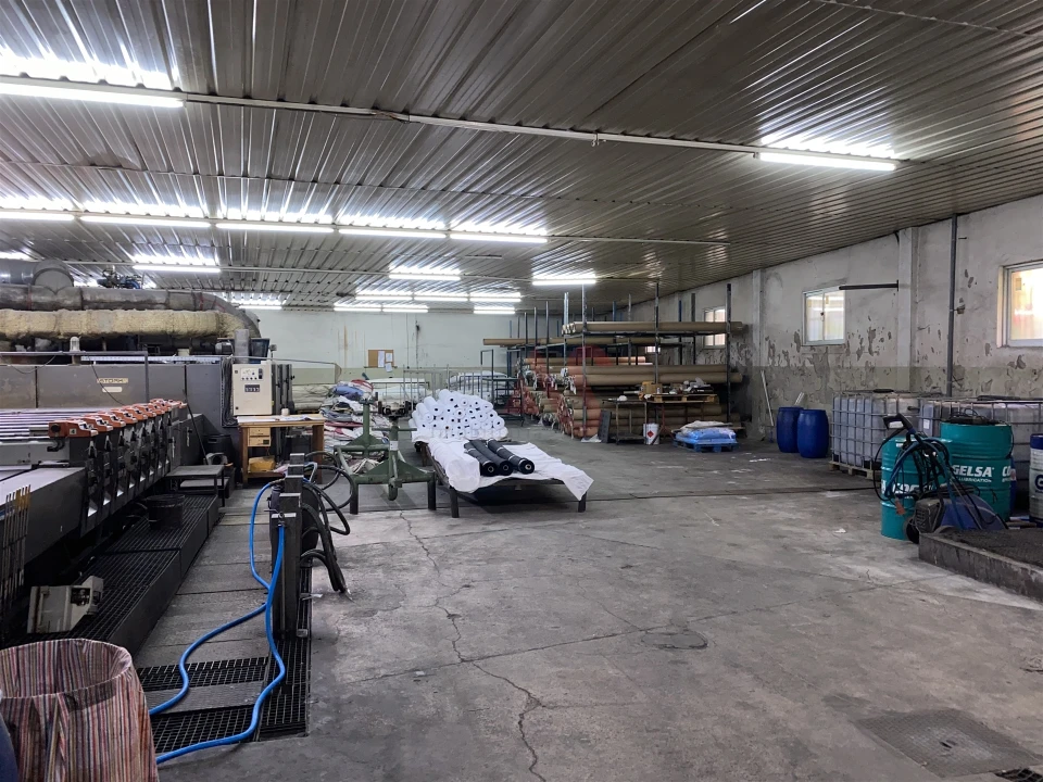 Armazém para Venda em Caldas de Vizela (São Miguel e São João) Foto 2