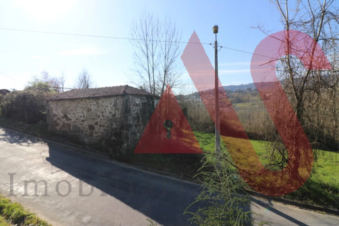 Moradia T1 para Venda em Vila Fria e Vizela (São Jorge) Foto 2