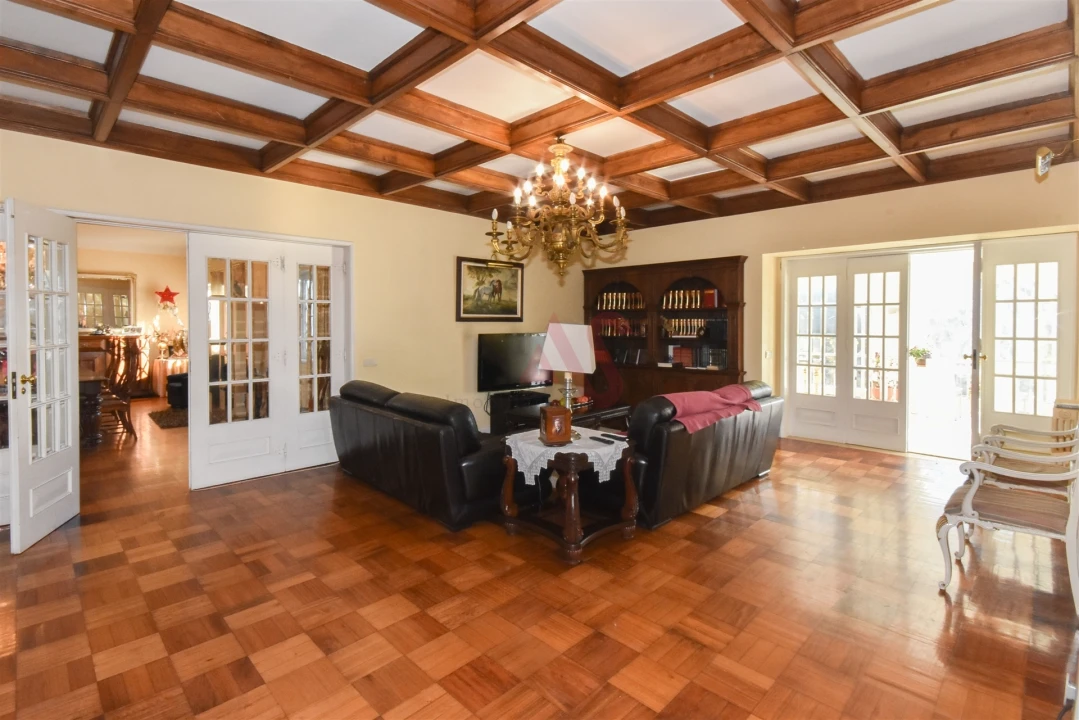 Quinta T4 para Venda em Castêlo da Maia Foto 4