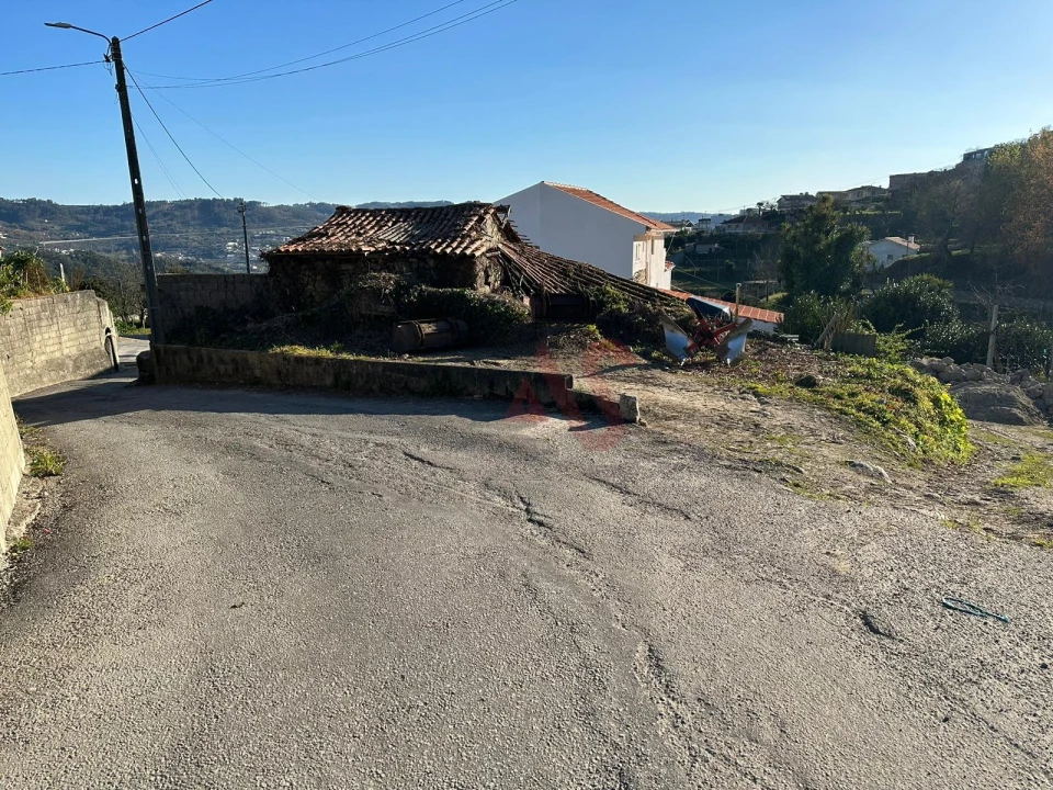 Moradia T2 para Venda em Tabuadelo e São Faustino Foto 9