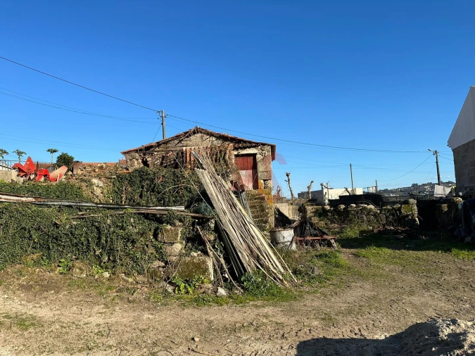 Moradia T2 para Venda em Tabuadelo e São Faustino Foto 8