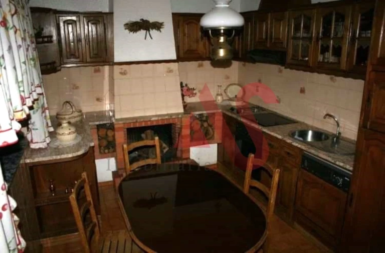 Moradia T3 para Venda em Vila Verde Foto 10