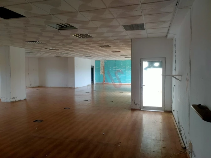 Loja para Venda em Ferreiras Foto 8