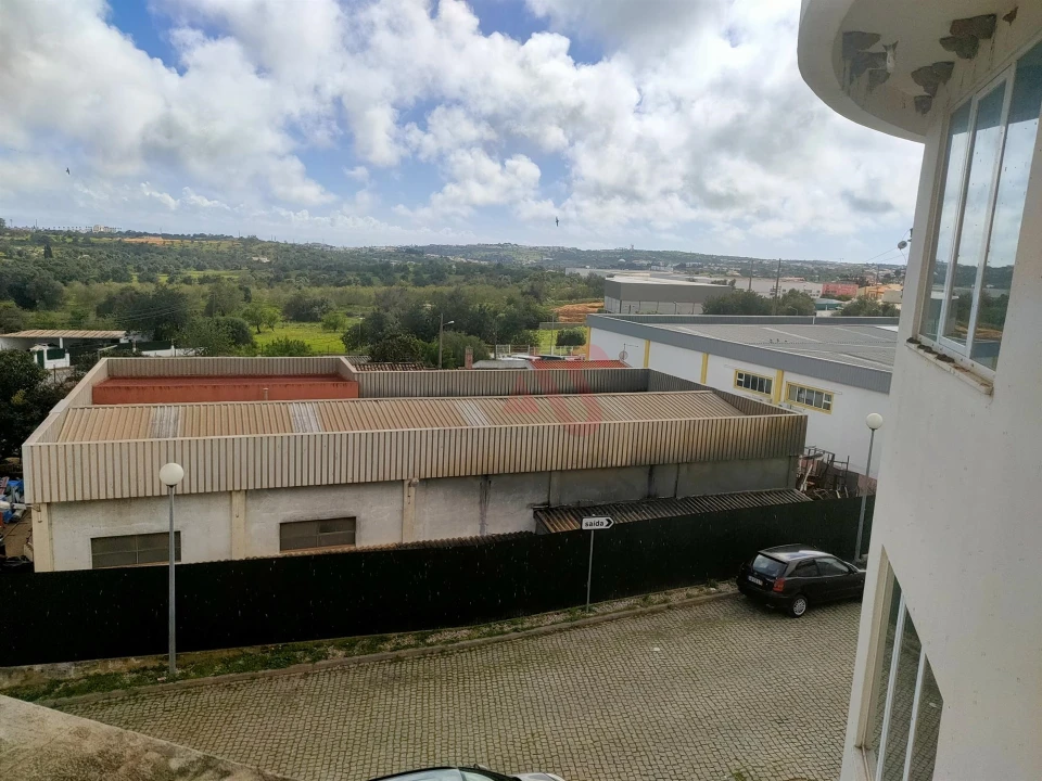 Loja para Venda em Ferreiras Foto 20