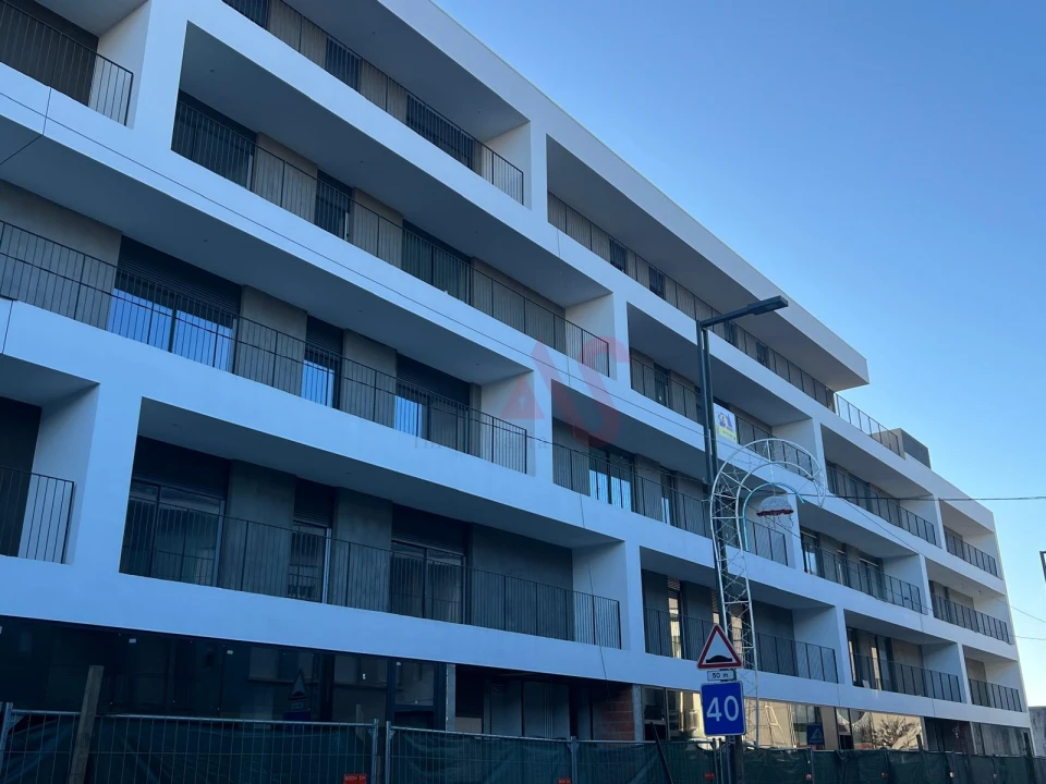 Apartamento T3 para Venda em Paços de Ferreira Foto 2