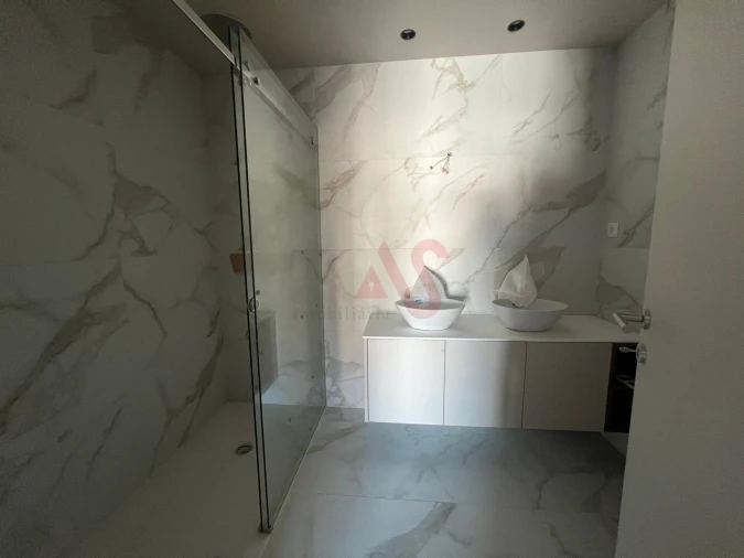 Apartamento T3 para Venda em Paços de Ferreira Foto 11