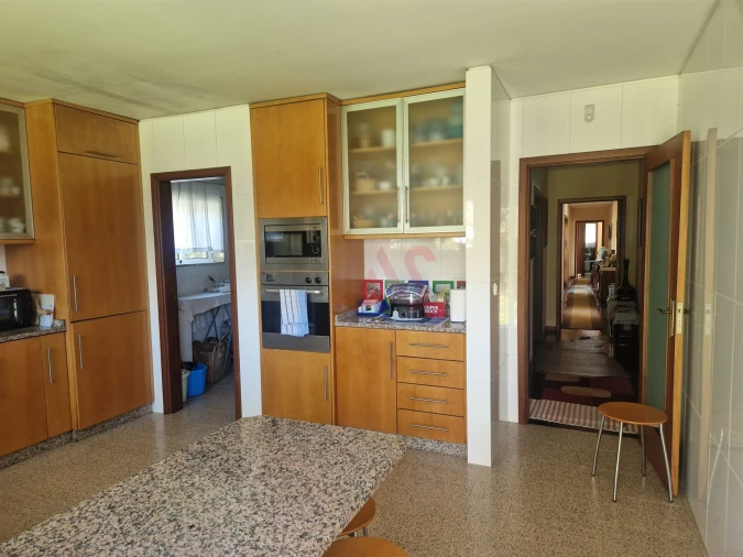 Moradia T5 para Venda em Sande Vila Nova e Sande São Clemente Foto 11