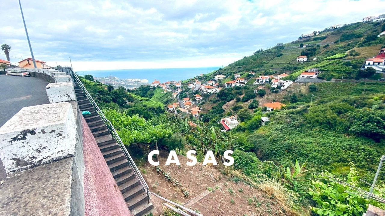 Terreno para Venda em Estreito de Camara de Lobos Foto 5