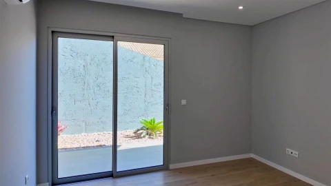 Moradia T4 para Venda em Paul do Mar