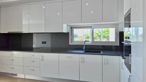 Moradia T4 para Venda em Paul do Mar