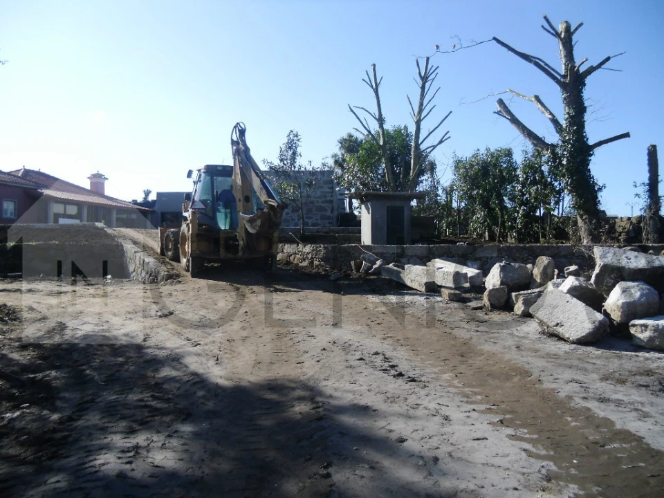 Moradia T0 para Venda em Landim Foto 52