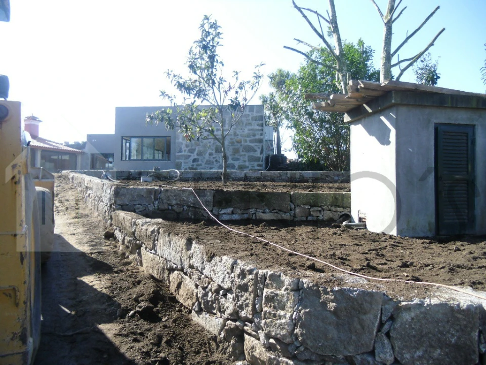 Moradia T0 para Venda em Landim Foto 56