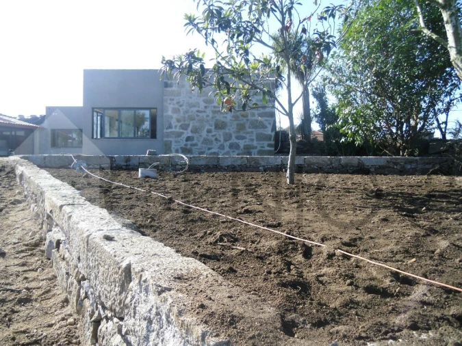 Moradia T0 para Venda em Landim Foto 57