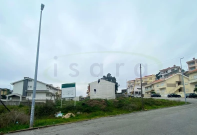 Terreno para Venda em Fânzeres e São Pedro da Cova