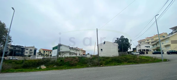 Terreno para Venda em Fânzeres e São Pedro da Cova