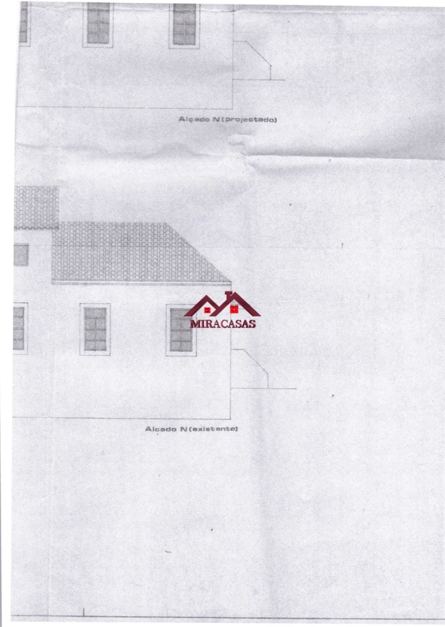 Moradia T5 para Venda em Santo Antonio dos Olivais Foto 72