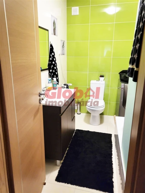 Apartamento T6 para Venda em Ranhados