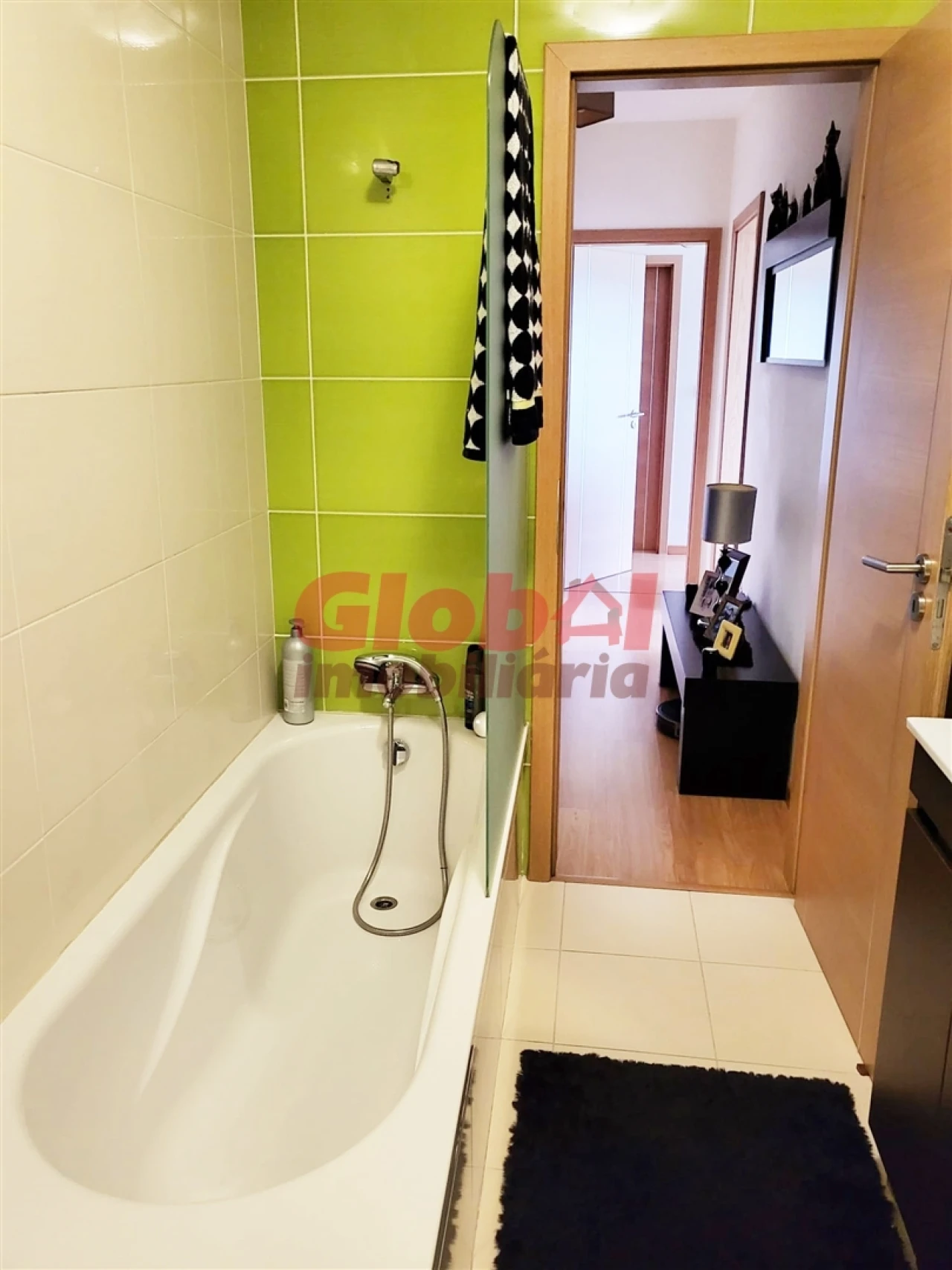 Apartamento T6 para Venda em Ranhados Foto 5