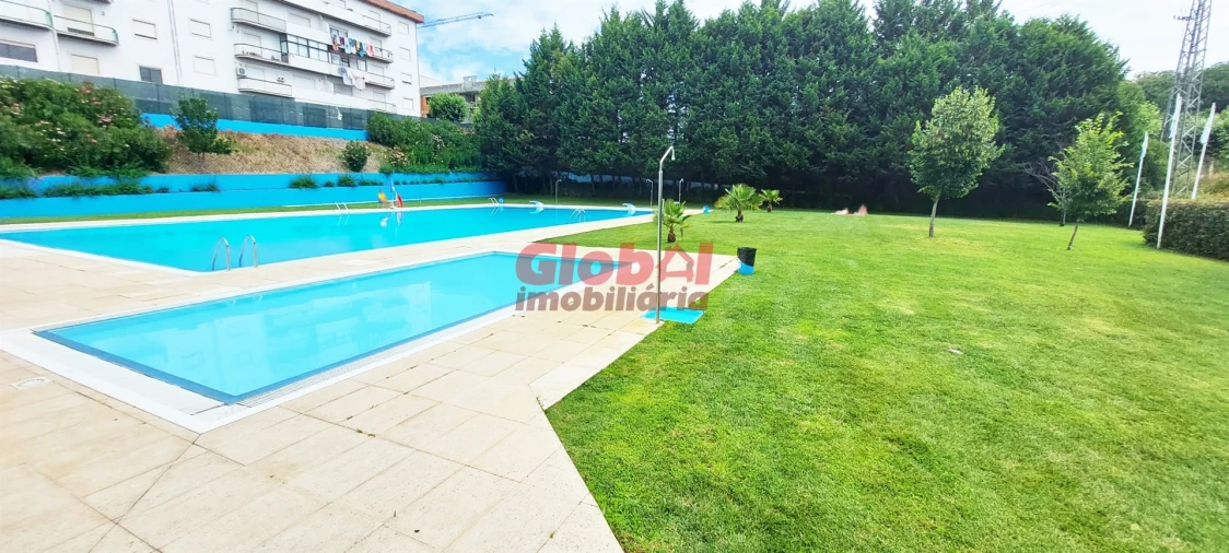 Quinta T0 para Venda em Satão Foto 2