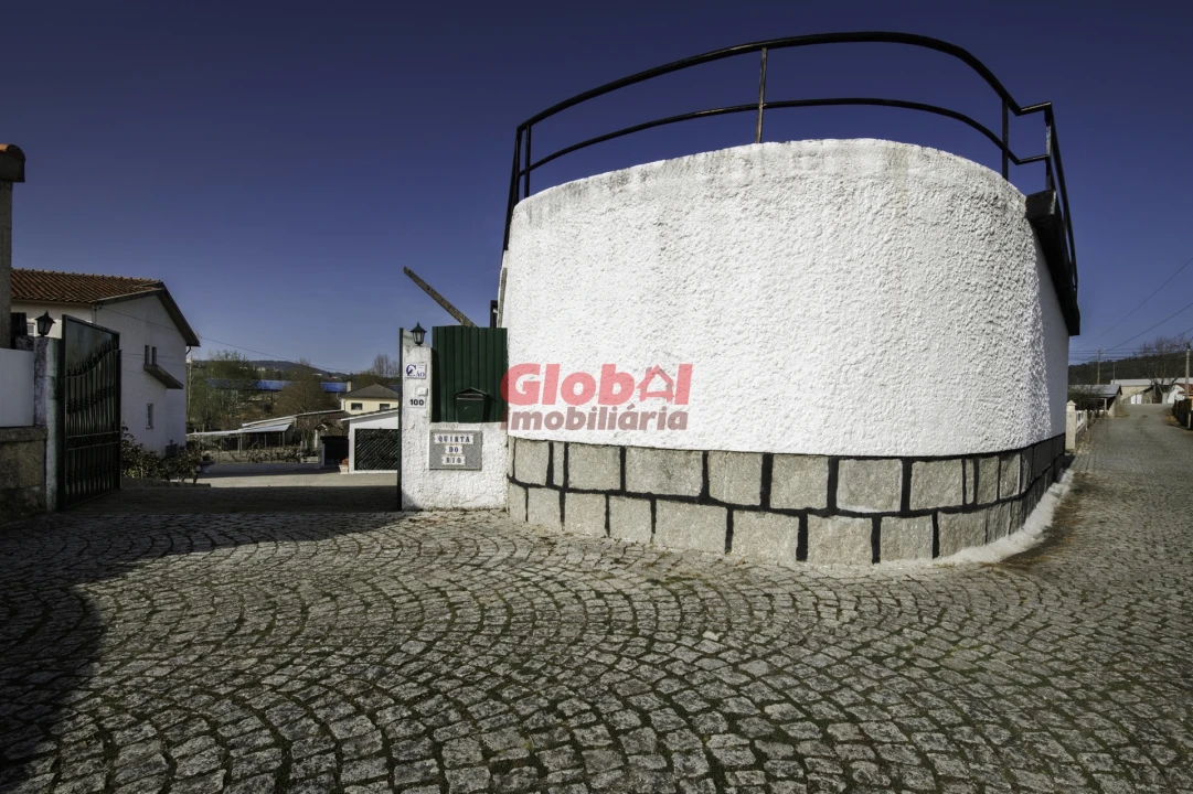 Moradia T5 para Venda em Mões Foto 2