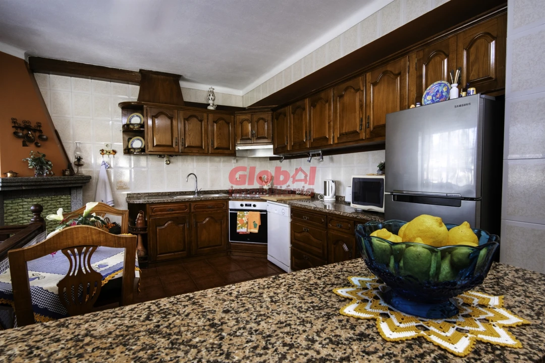 Moradia T5 para Venda em Mões Foto 13