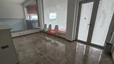 Loja para Venda em Ranhados