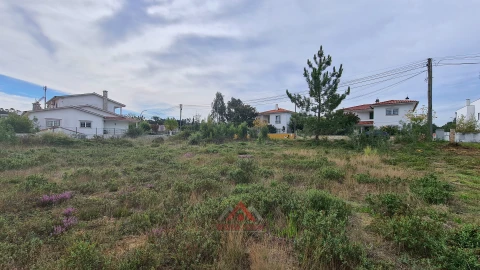Terreno para Venda em Leiria, Pousos, Barreira e Cortes