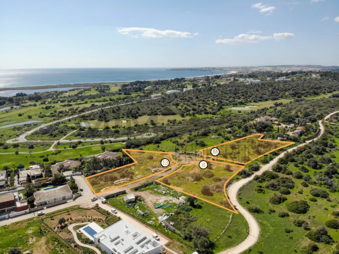 Terreno para Venda em Odiaxere Foto 7