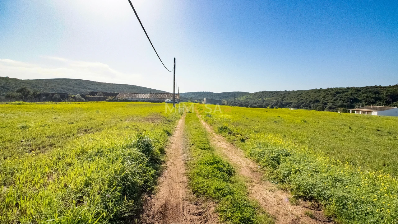 Terreno para Venda em Bensafrim e Barão de São João Foto 20