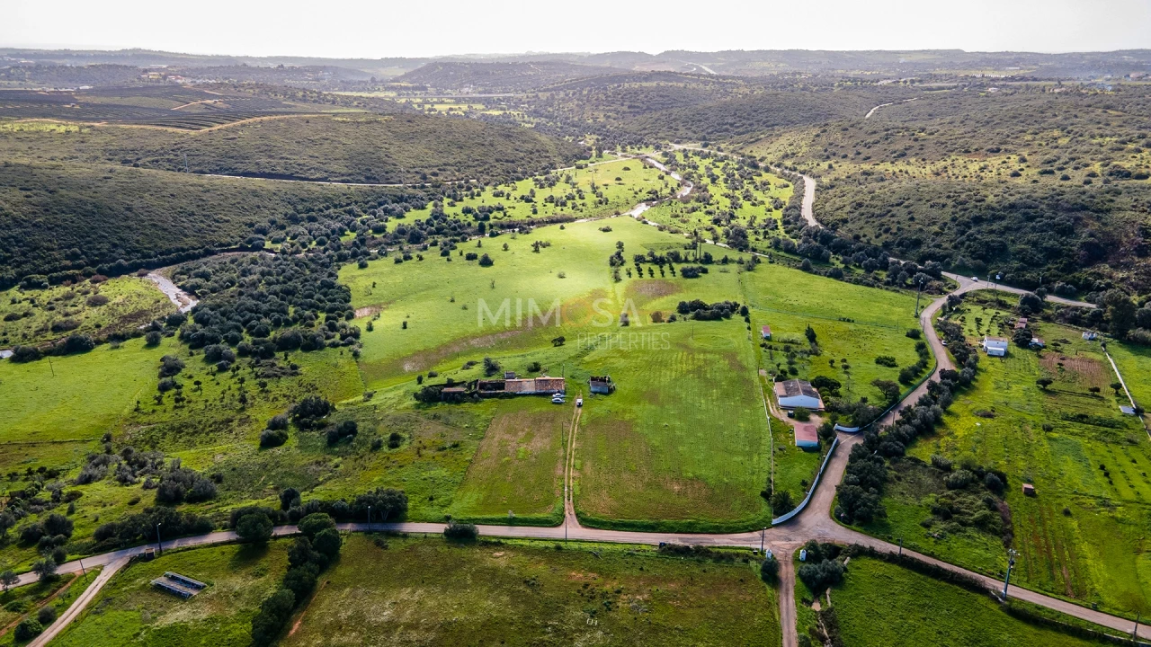 Terreno para Venda em Bensafrim e Barão de São João Foto 9