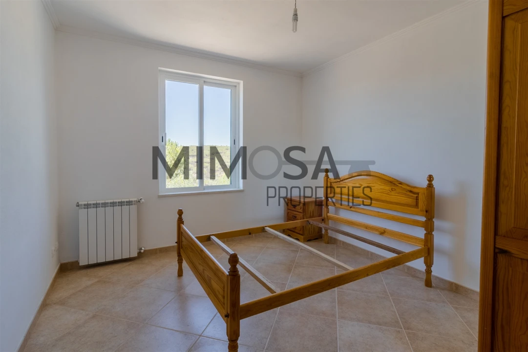 Moradia T6 para Venda em Odiaxere Foto 23