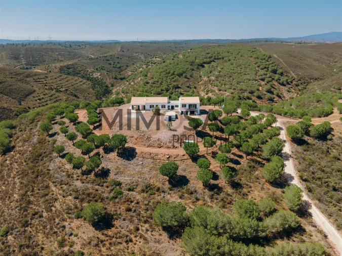 Moradia T6 para Venda em Odiaxere Foto 41