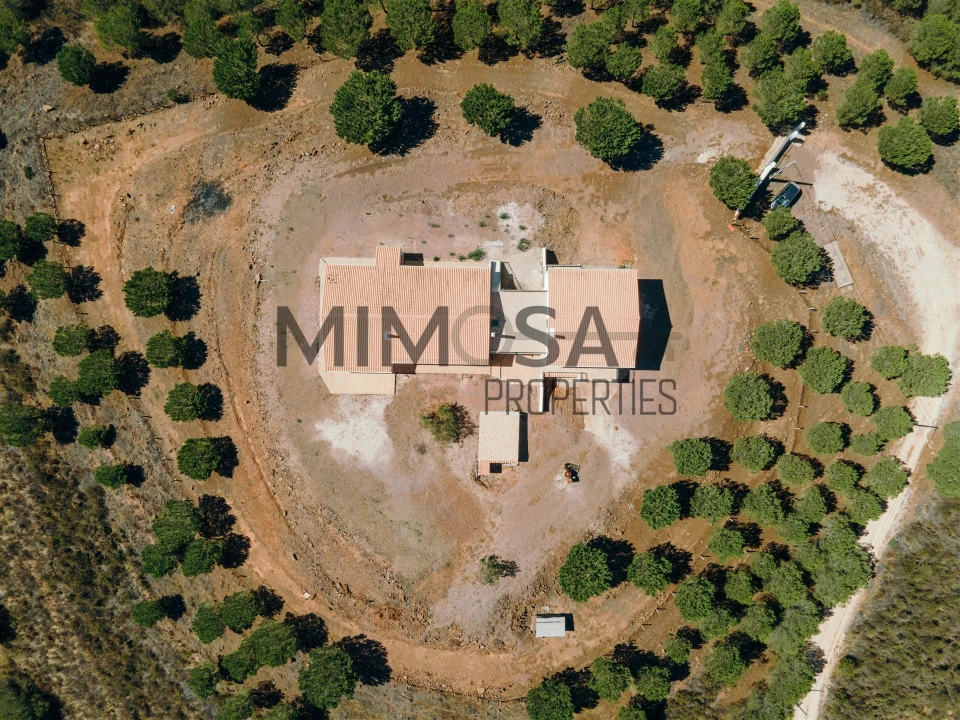 Moradia T6 para Venda em Odiaxere Foto 42