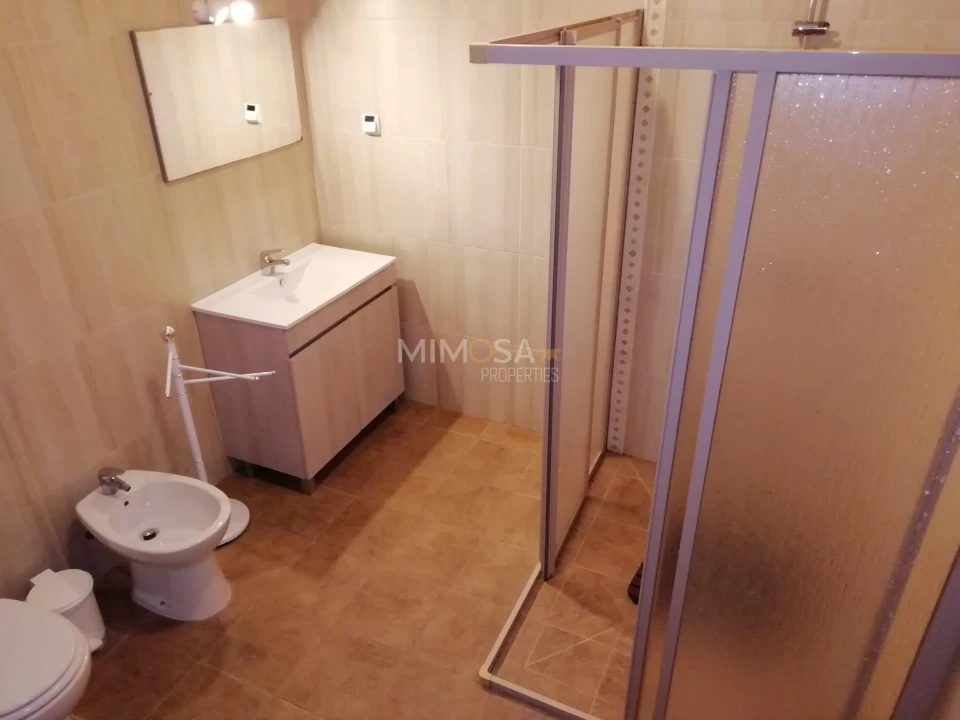 Moradia T5 para Venda em Lagos (São Sebastião e Santa Maria) Foto 41