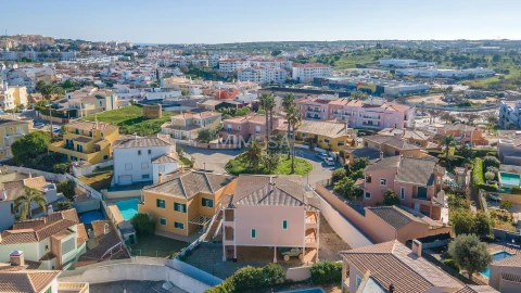 Moradia T5 para Venda em Lagos (São Sebastião e Santa Maria)