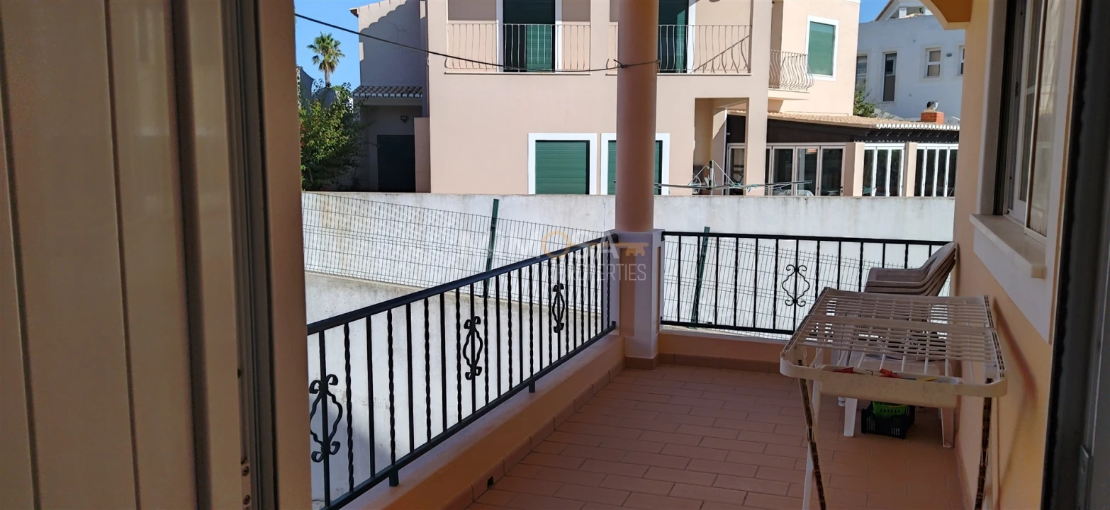 Moradia T5 para Venda em Lagos (São Sebastião e Santa Maria) Foto 7