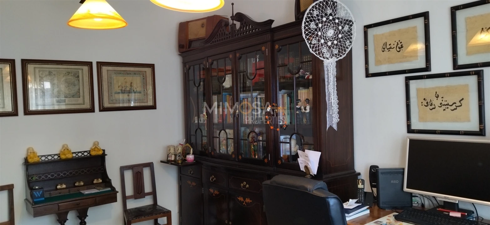 Moradia T5 para Venda em Lagos (São Sebastião e Santa Maria) Foto 11