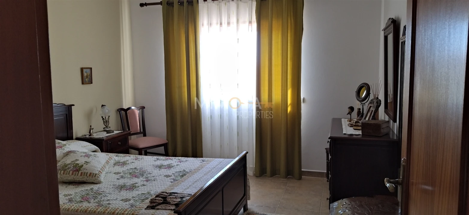 Moradia T5 para Venda em Lagos (São Sebastião e Santa Maria) Foto 16