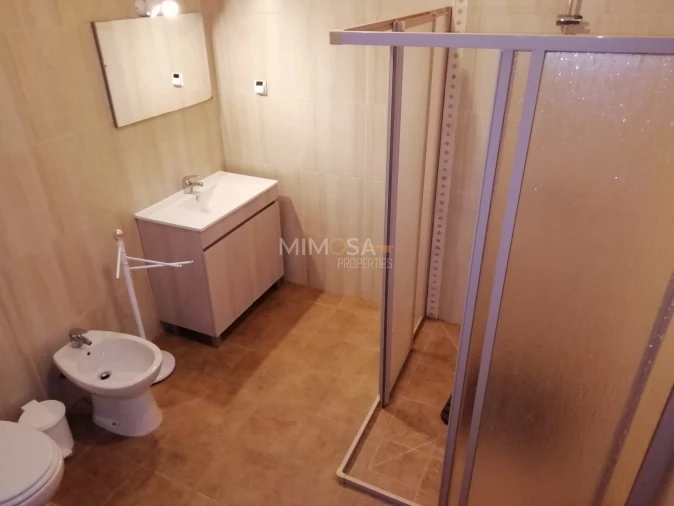 Moradia T5 para Venda em Lagos (São Sebastião e Santa Maria) Foto 41