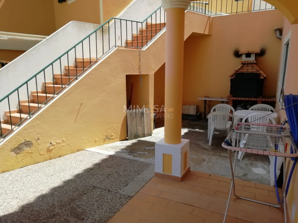 Moradia T5 para Venda em Lagos (São Sebastião e Santa Maria) Foto 37