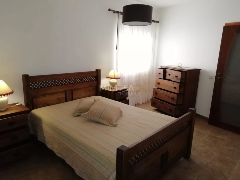 Moradia T5 para Venda em Lagos (São Sebastião e Santa Maria) Foto 40