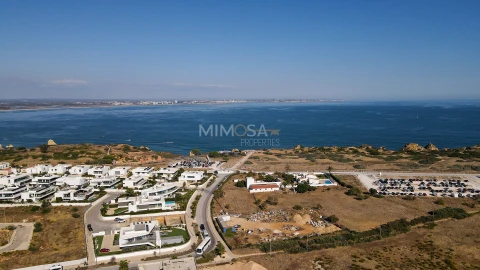 Moradia T4 para Venda em Lagos (São Sebastião e Santa Maria)