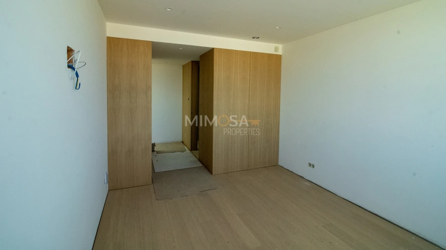 Moradia T4 para Venda em Lagos (São Sebastião e Santa Maria) Foto 14