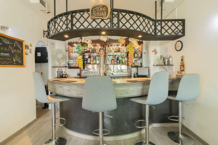 Negócio para Venda em Luz Foto 9