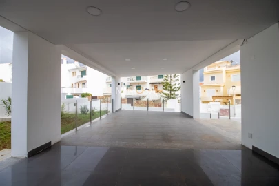 Moradia T4 para Venda em Lagos (São Sebastião e Santa Maria)