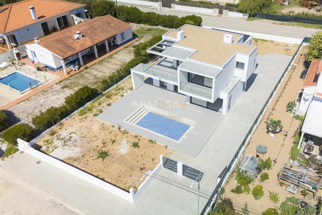 Moradia T4 para Venda em Aljezur Foto 33