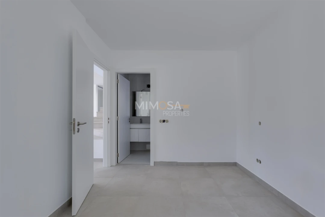 Moradia T4 para Venda em Aljezur Foto 19