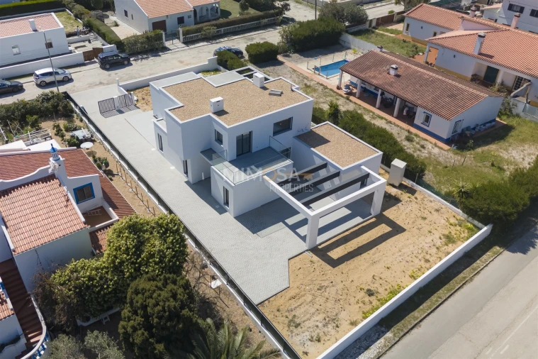 Moradia T4 para Venda em Aljezur Foto 35