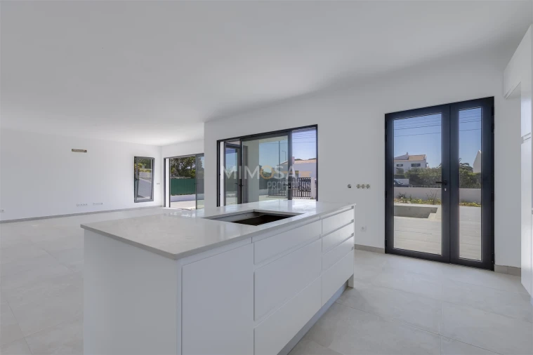 Moradia T4 para Venda em Aljezur Foto 13