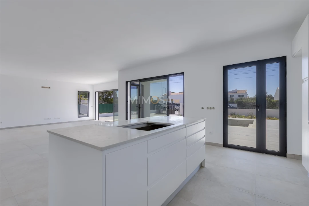 Moradia T4 para Venda em Aljezur Foto 13